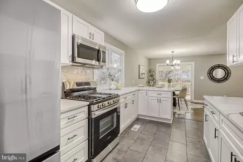 Kitchen - 5543 Lanham Way, Baltimore, MD 21206 photo 3 of 3