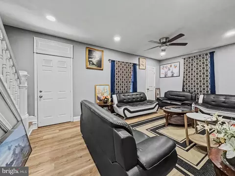 Entry Way - 5900 Hamilton Ave, Rosedale, MD 21237 photo 1 of 7