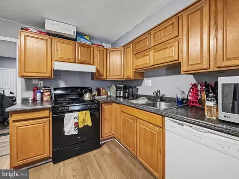 Kitchen - 5900 Hamilton Ave, Rosedale, MD 21237 photo 1 of 2