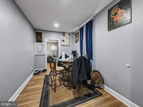 Entry Way - 5900 Hamilton Ave, Rosedale, MD 21237 photo 2 of 7