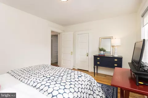Bedroom - 625 Dunkirk Rd, Baltimore, MD 21212 photo 5 of 7