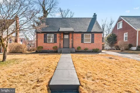 3735 Sylvan Dr, Baltimore, MD 21207