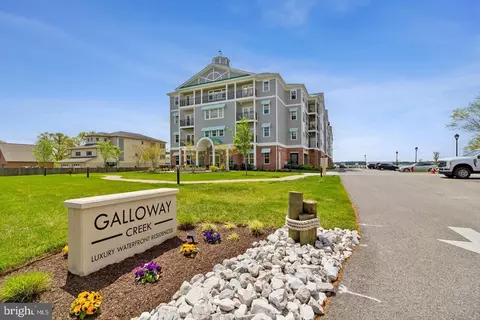 1414 Burke Rd #201, Middle River, MD 21220