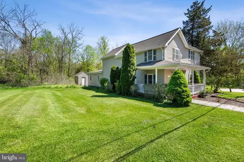 1423 School Ln, Lutherville Timonium, MD 21093
