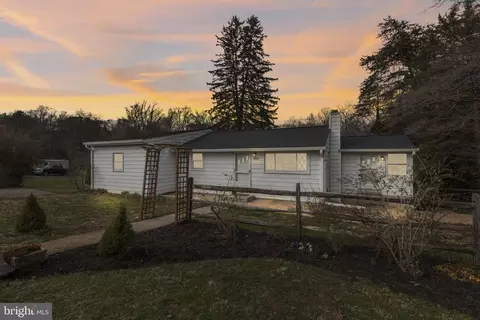 Exterior - 5418 Forge Rd, White Marsh, MD 21162 photo 7 of 8