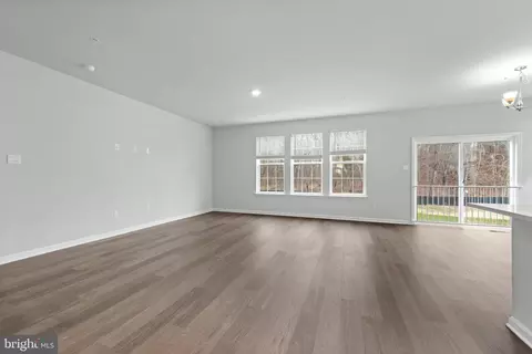 Living - 1201 Otter Point Ct, Middle River, MD 21220 photo 1 of 2