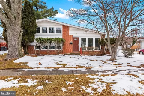 1002 Scotts Hl, Pikesville, MD 21208