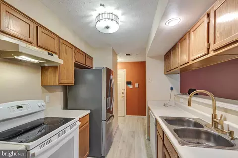 Kitchen - 13 Willow Path Ct, Nottingham, MD 21236 photo 1 of 1