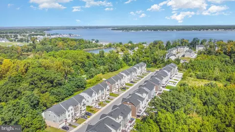 View/Area - 2906 Shaws Rd, Edgemere, MD 21219 photo 6 of 7