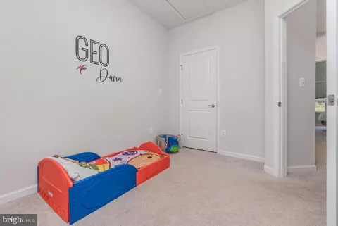 Bedroom - 2906 Shaws Rd, Edgemere, MD 21219 photo 4 of 6