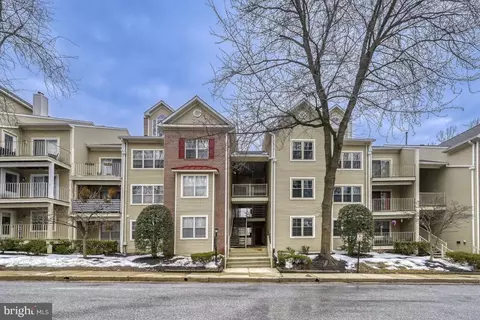2322 J Falls Gable Ln #J, Baltimore, MD 21209