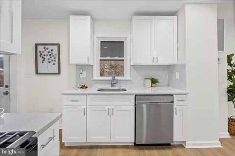 Kitchen - 4412 Maple Ave, Halethorpe, MD 21227 photo 2 of 2
