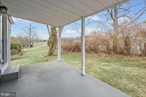 Exterior - 4412 Maple Ave, Halethorpe, MD 21227 photo 5 of 5