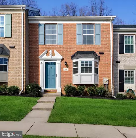 28 Bryans Mill Way, Catonsville, MD 21228