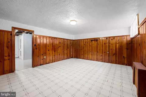 Other - 111 Dunkirk Rd, Baltimore, MD 21212 photo 4 of 8