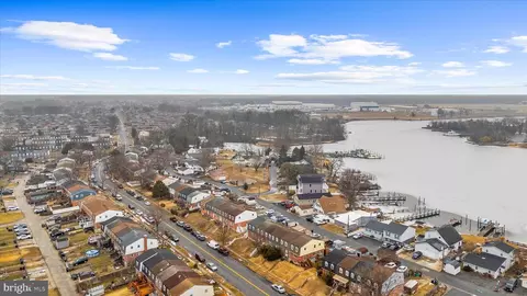 View/Area - 725 Kingston Rd, Middle River, MD 21220 photo 5 of 14