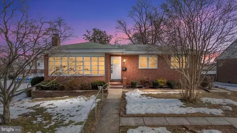 229 Sipple Ave, Nottingham, MD 21236