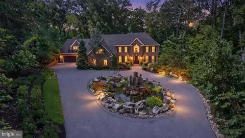 14102 Robcaste Rd, Phoenix, MD 21131