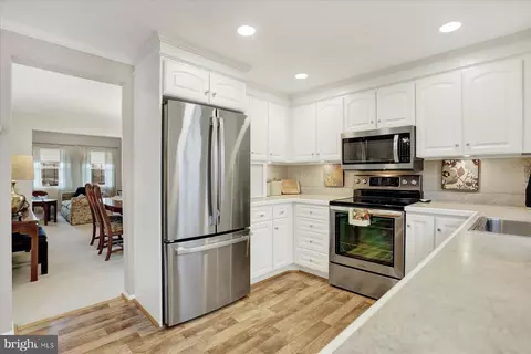 Kitchen - 9228 Bowline Rd, Nottingham, MD 21236 photo 2 of 2