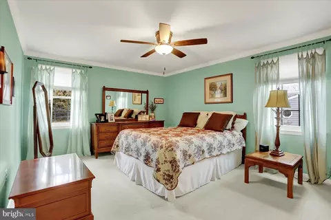 Bedroom - 9228 Bowline Rd, Nottingham, MD 21236 photo 1 of 8