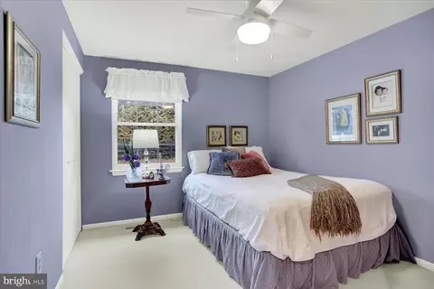 Bedroom - 9228 Bowline Rd, Nottingham, MD 21236 photo 7 of 8