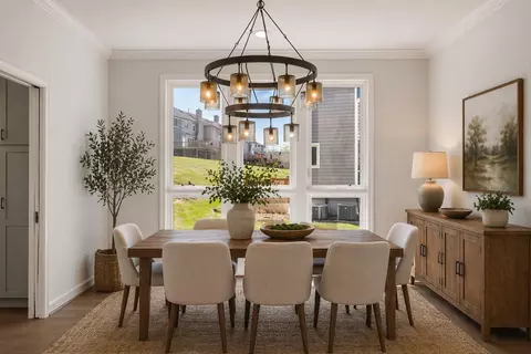 Dining - 39 Stridesham Ct, Baltimore, MD 21209 photo 2 of 2