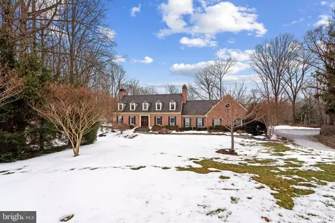 Exterior - 14002 Fox Run Ct, Phoenix, MD 21131 photo 3 of 13