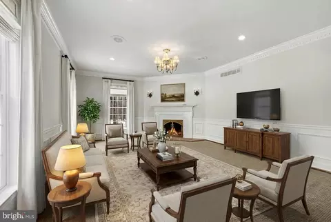 Living - 14002 Fox Run Ct, Phoenix, MD 21131 photo 6 of 11
