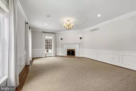 Living - 14002 Fox Run Ct, Phoenix, MD 21131 photo 7 of 11