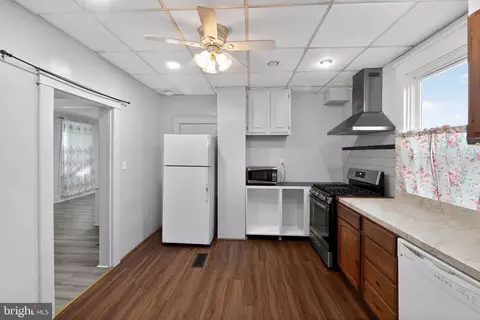 1258 Linden Ave, Halethorpe, MD 21227 photo 17