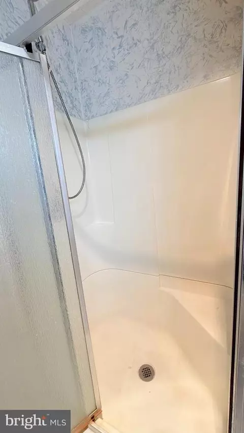 1258 Linden Ave, Halethorpe, MD 21227 photo 35