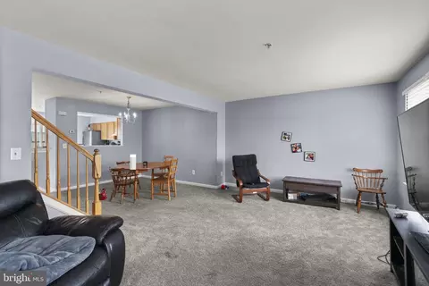 4008 Cutty Sark Rd, Middle River, MD 21220 photo 7