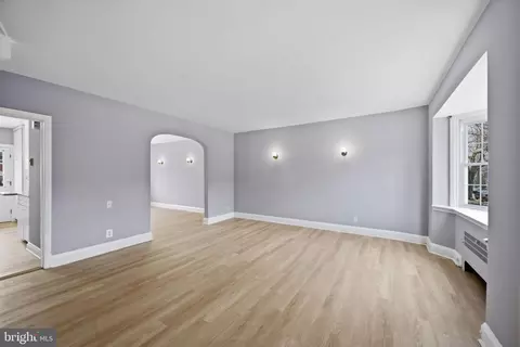 Living - 214 Murdock Rd, Baltimore, MD 21212 photo 6 of 8