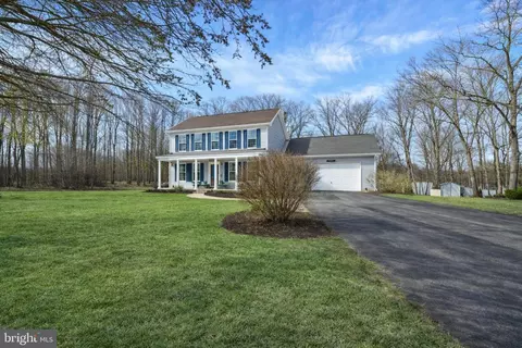 Exterior - 15910 Dark Hollow Rd, Upperco, MD 21155 photo 6 of 8