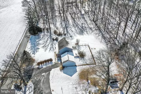 View/Area - 15910 Dark Hollow Rd, Upperco, MD 21155 photo 3 of 7
