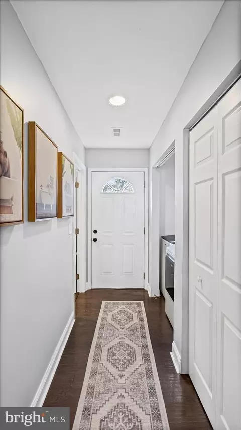 Entry Way - 18 Blister St, Middle River, MD 21220 photo 11 of 11