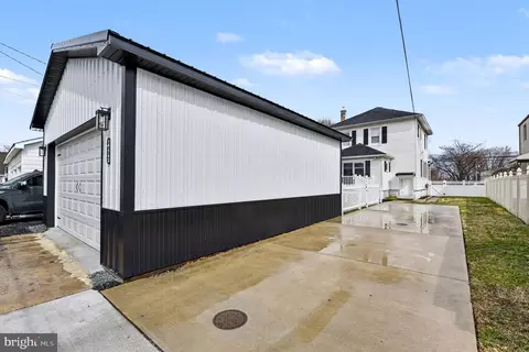 Exterior - 6807 N Point Rd, Sparrows Point, MD 21219 photo 3 of 3