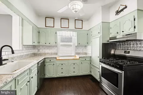 Kitchen - 6807 N Point Rd, Sparrows Point, MD 21219 photo 2 of 3