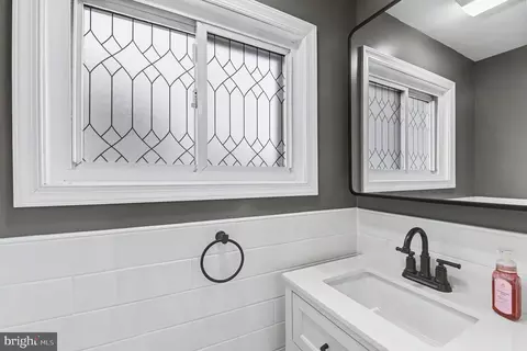 Bath - 6807 N Point Rd, Sparrows Point, MD 21219 photo 2 of 2