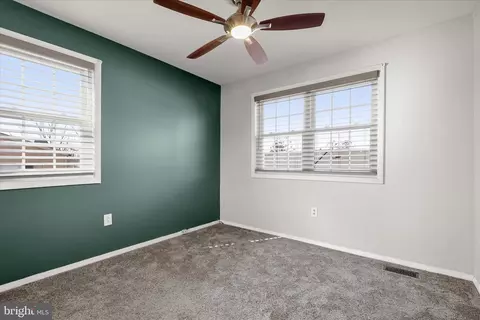 8 Middleview Ct, Windsor Mill, MD 21244 photo 23