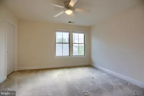 Bedroom - 6910 Summit Cir, Baltimore, MD 21239 photo 3 of 7