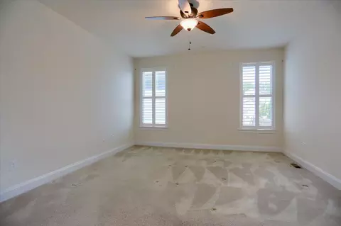 Bedroom - 6910 Summit Cir, Baltimore, MD 21239 photo 2 of 7