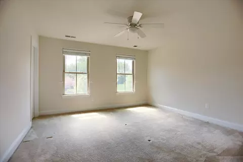Bedroom - 6910 Summit Cir, Baltimore, MD 21239 photo 6 of 7