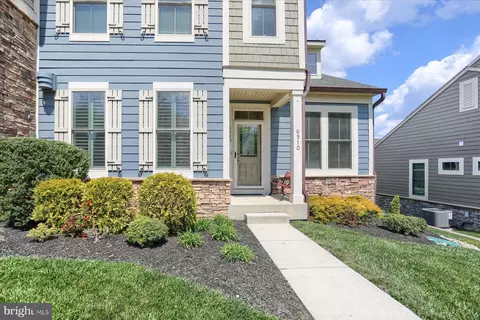 Exterior - 6910 Summit Cir, Baltimore, MD 21239 photo 5 of 10