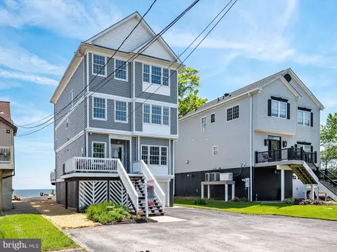 Exterior - 9003 Chesapeake Ave, Sparrows Point, MD 21219 photo 3 of 10