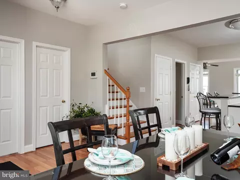Entry Way - 9003 Chesapeake Ave, Sparrows Point, MD 21219 photo 2 of 3