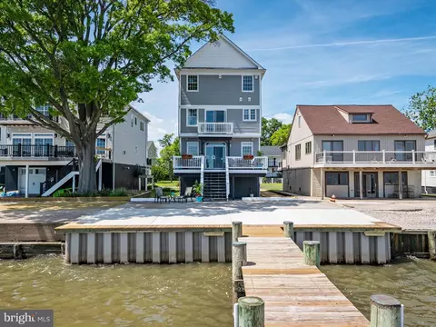 Exterior - 9003 Chesapeake Ave, Sparrows Point, MD 21219 photo 10 of 10