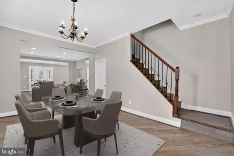 Dining - 418 1st Ave, Halethorpe, MD 21227 photo 1 of 2