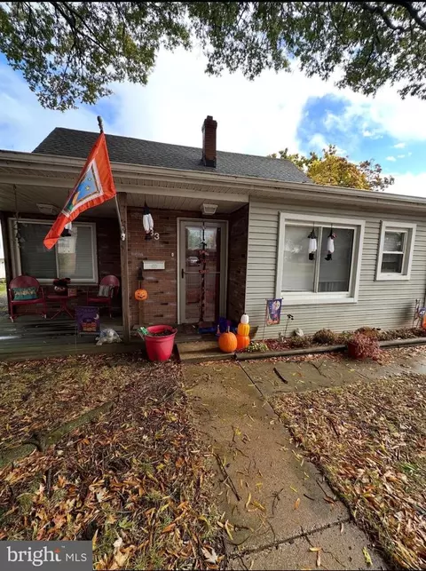 33 Left Wing Dr, Middle River, MD 21220