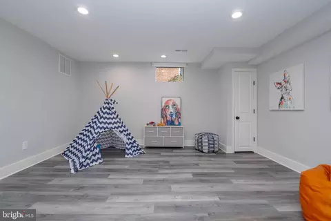 Other - 136 Dumbarton Rd, Baltimore, MD 21212 photo 9 of 13
